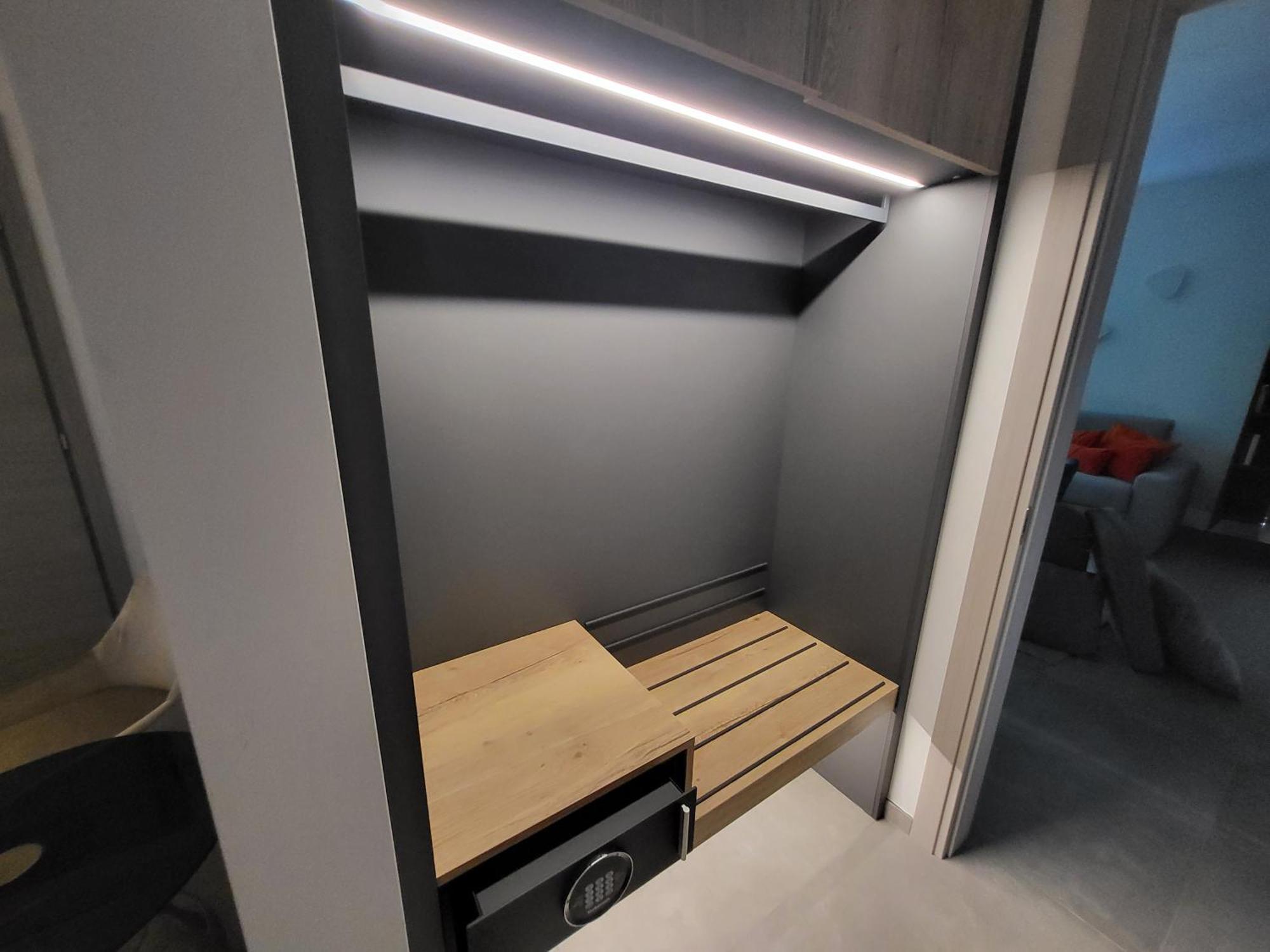 Attilio High Living Suites - Adults Only Torri Del Benaco Zimmer foto