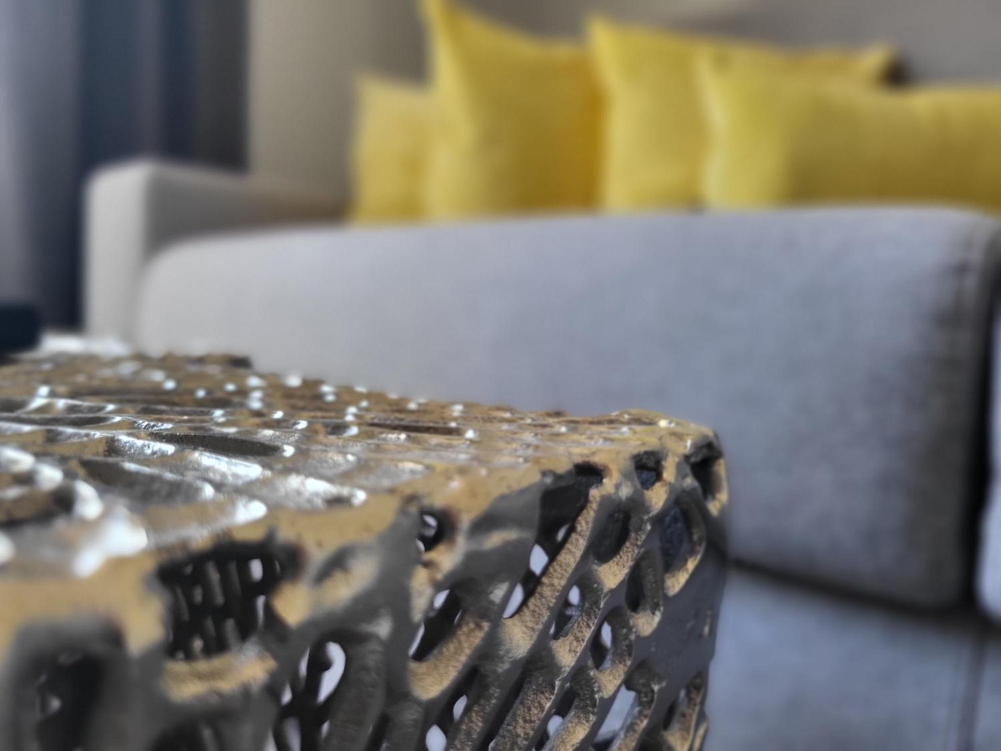 Attilio High Living Suites - Adults Only Torri Del Benaco Zimmer foto